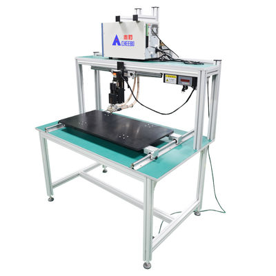 kopen Motor aandrijving Lithiumbatterij Tab Spot Lasmachine Draagbare geleidingsrail online manufacture