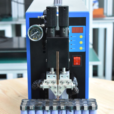 kopen Handheld Pneumatisch Lasbaar Draagbare Batterij Spot Lasmachine Voor 18650 Batterijen online manufacture