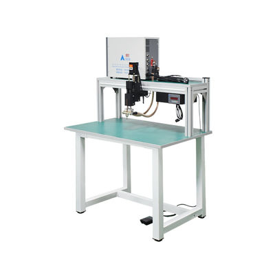 kopen Zuivere elektrische semi-automatische precieze multi-impuls gantry lithiumbatterij spot lassen machine online manufacture